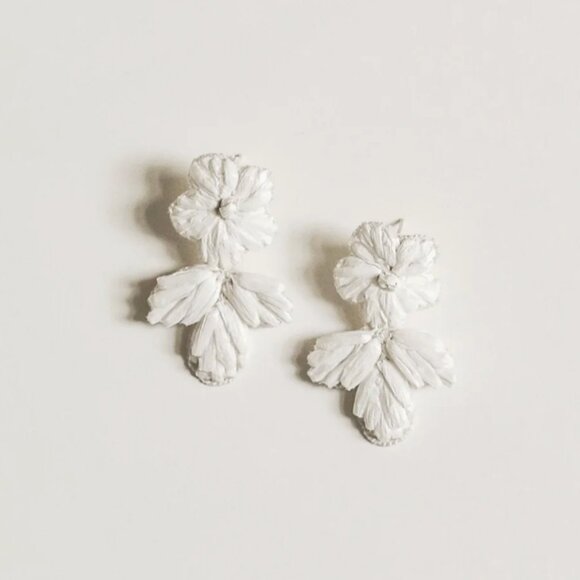A.B. Ellie Mini Stevie Earrings - NWT - Picture 1 of 6